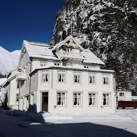 Sylte Hotell, Valldal Eksteriør billede